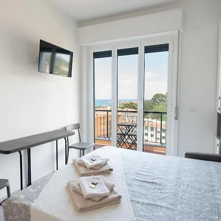Liguria Terrazza Sul Mare * פייטרה ליגורה